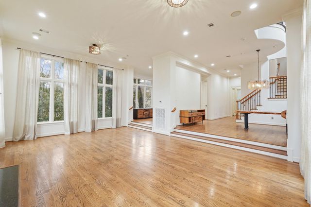 521 Lovett Boulevard, Houston, TX 77006