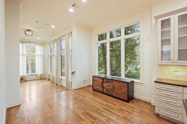 521 Lovett Boulevard, Houston, TX 77006