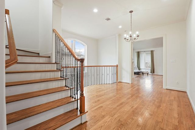 521 Lovett Boulevard, Houston, TX 77006