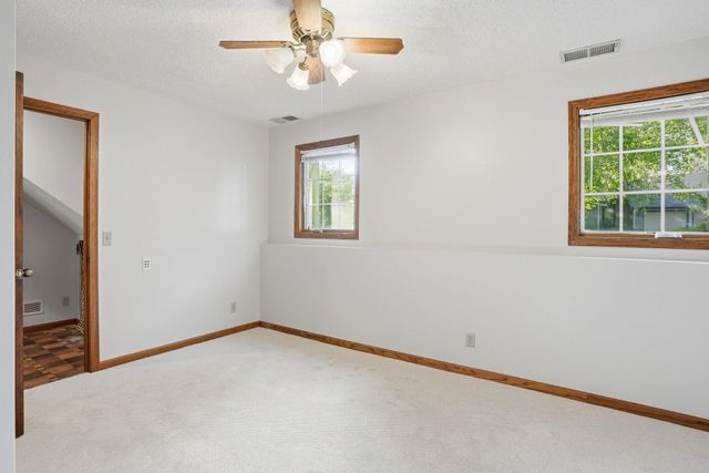 785 Santa Vera Drive, Chanhassen, MN 55317