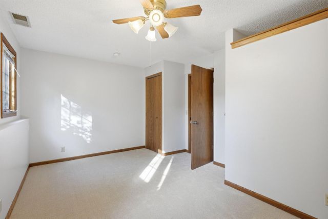 785 Santa Vera Drive, Chanhassen, MN 55317