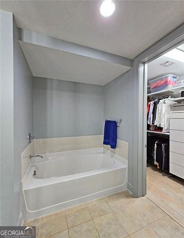 4561 Olde Perimeter Way S 1002, Atlanta, GA 30346