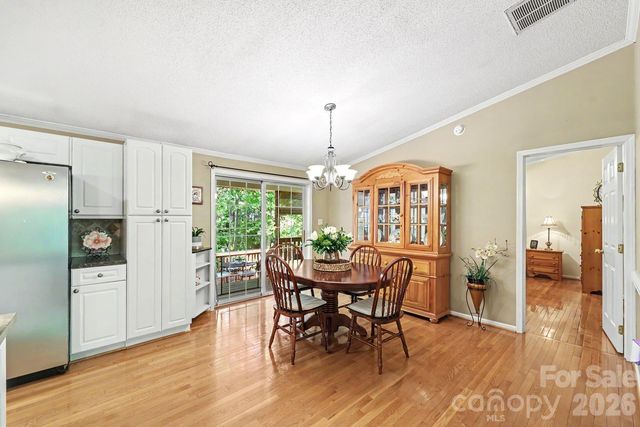 10112 Idlewild Road, Matthews, NC 28105