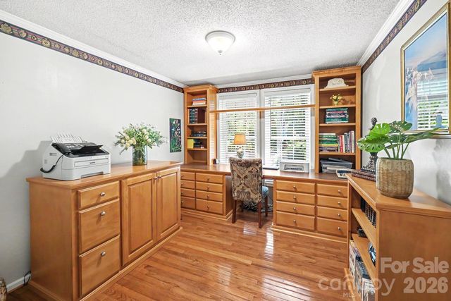 10112 Idlewild Road, Matthews, NC 28105