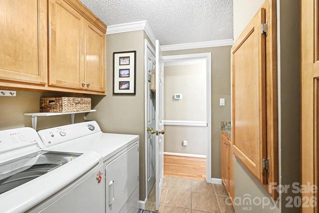 10112 Idlewild Road, Matthews, NC 28105
