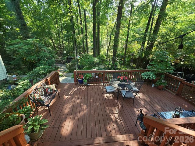 10112 Idlewild Road, Matthews, NC 28105
