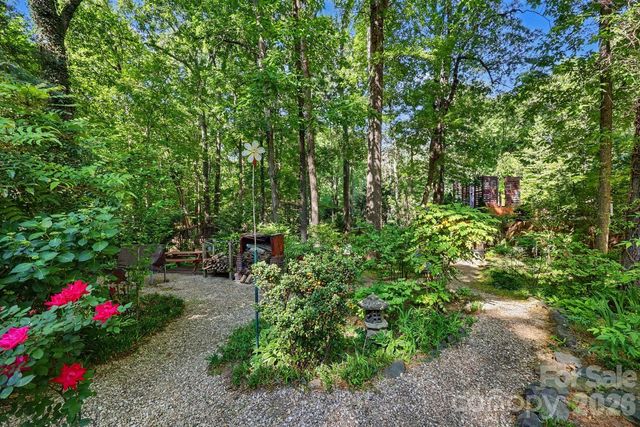 10112 Idlewild Road, Matthews, NC 28105