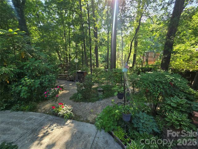10112 Idlewild Road, Matthews, NC 28105