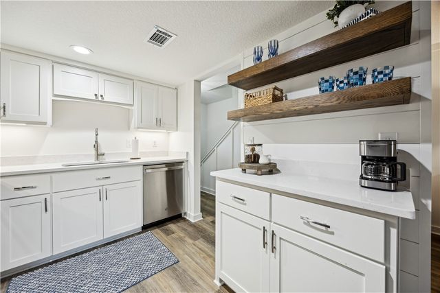 180 Clarks Bluff Road, Kingsland, GA 31548