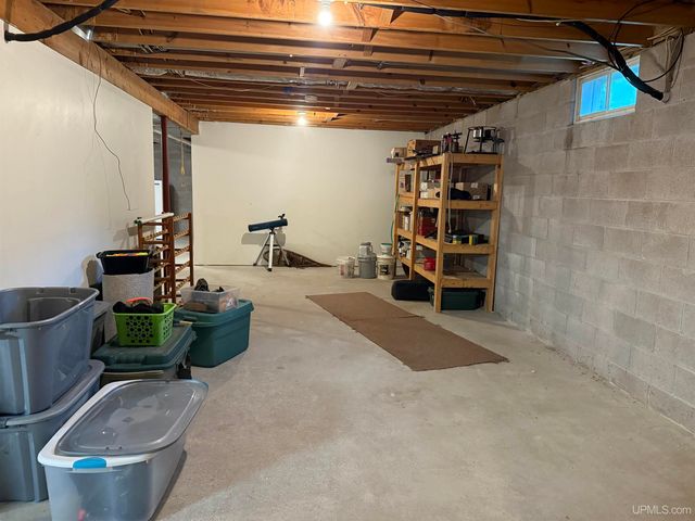 N7534 Monette Road, Munising, MI 49862