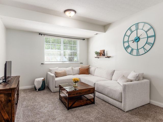 1152 Tessier Drive, Columbus, OH 43235