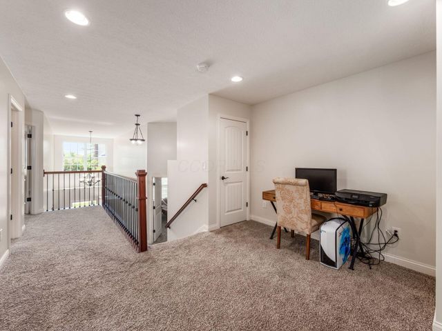1152 Tessier Drive, Columbus, OH 43235