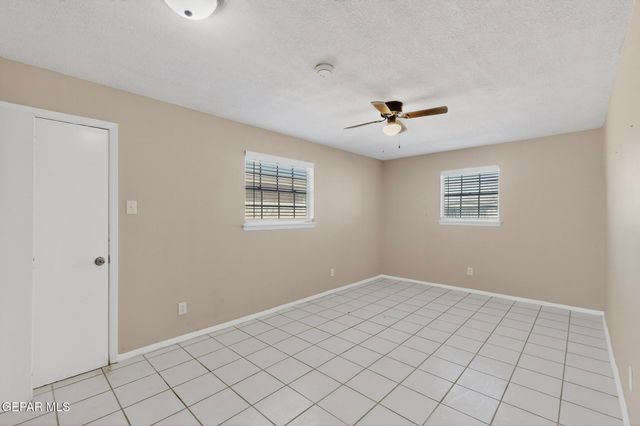 1515 DENNIS Circle, El Paso, TX 79925