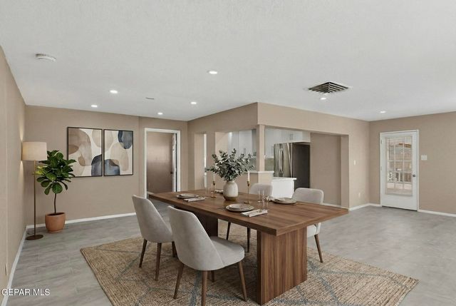 1515 DENNIS Circle, El Paso, TX 79925