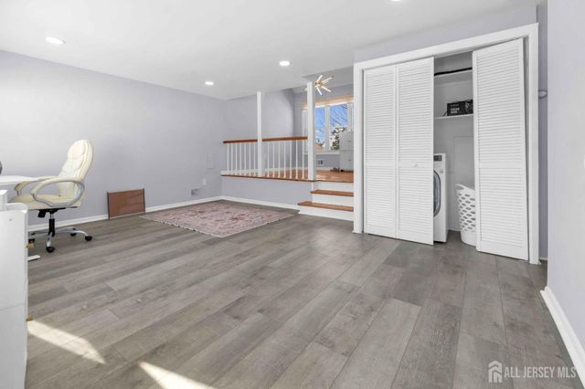 160 Brown Avenue, Woodbridge Proper, NJ 08830