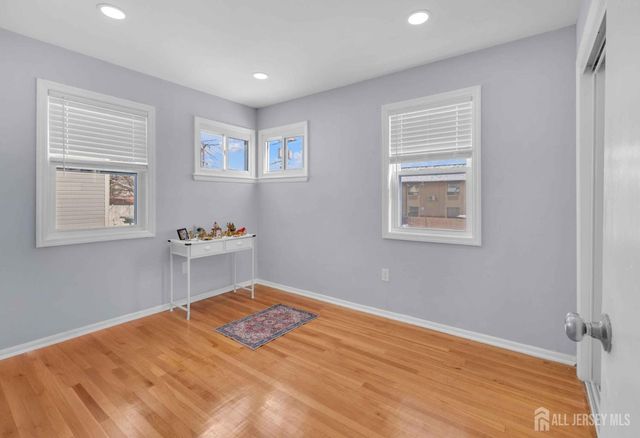 160 Brown Avenue, Woodbridge Proper, NJ 08830