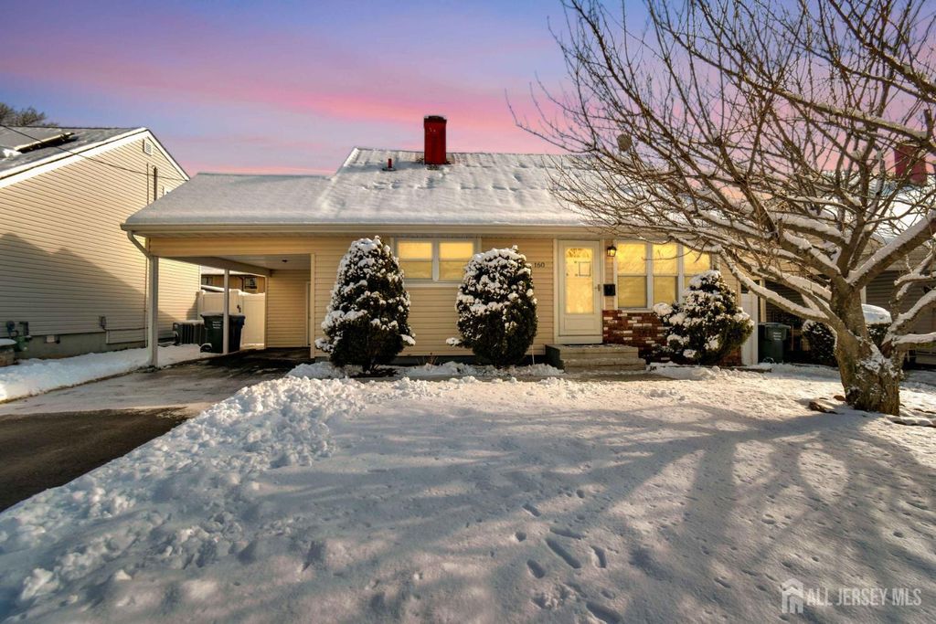 160 Brown Avenue, Woodbridge Proper, NJ 08830