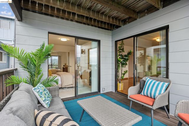 862 Hillside Ave, Albany, CA 94706