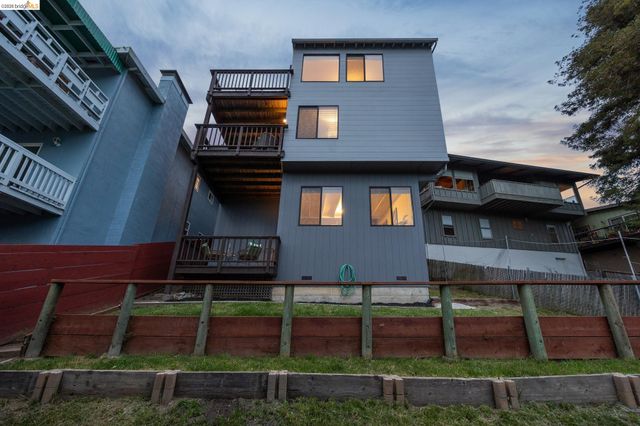 862 Hillside Ave, Albany, CA 94706