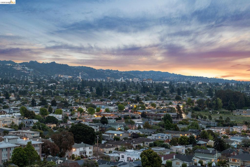 862 Hillside Ave, Albany, CA 94706
