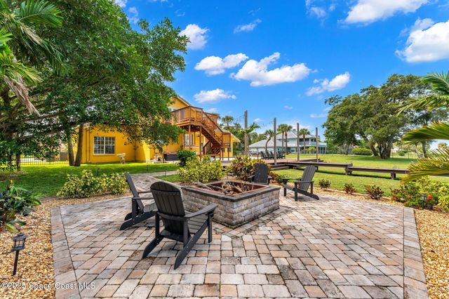 190 Stewart Drive, Merritt Island, FL 32952