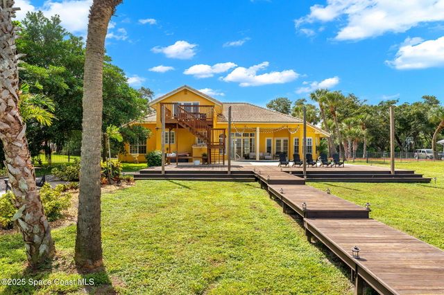190 Stewart Drive, Merritt Island, FL 32952