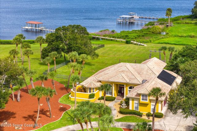 190 Stewart Drive, Merritt Island, FL 32952