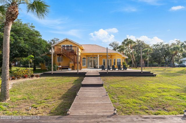 190 Stewart Drive, Merritt Island, FL 32952