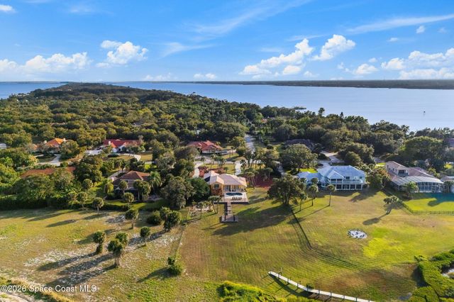 190 Stewart Drive, Merritt Island, FL 32952