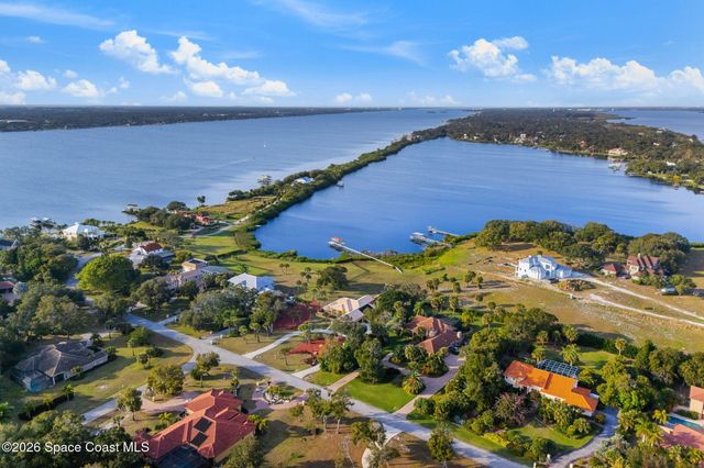 190 Stewart Drive, Merritt Island, FL 32952