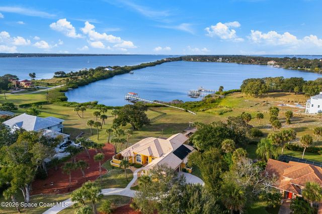 190 Stewart Drive, Merritt Island, FL 32952