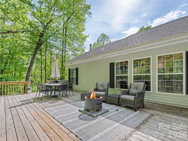 114 Cool Water Trail, Sylva, NC 28779