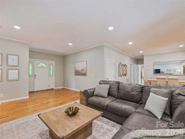 114 Cool Water Trail, Sylva, NC 28779