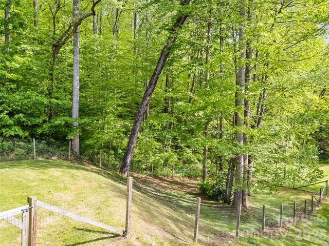 114 Cool Water Trail, Sylva, NC 28779