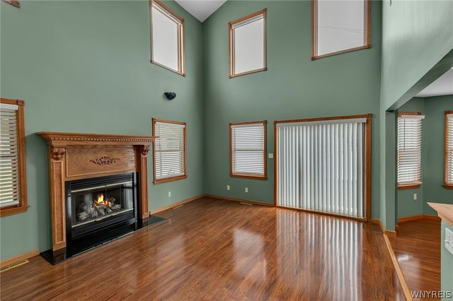 5113 William Street, Lancaster, NY 14086