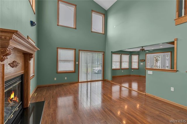 5113 William Street, Lancaster, NY 14086