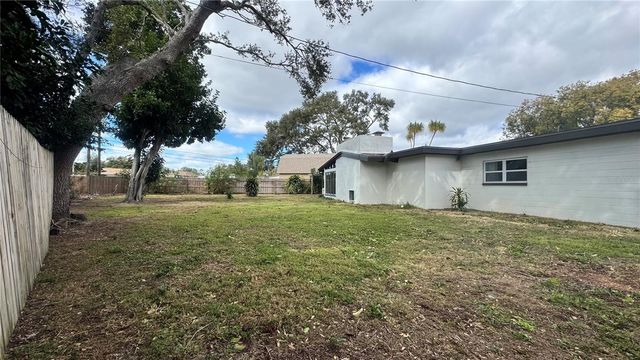 10380 TANGELO ROAD, Seminole, FL 33772