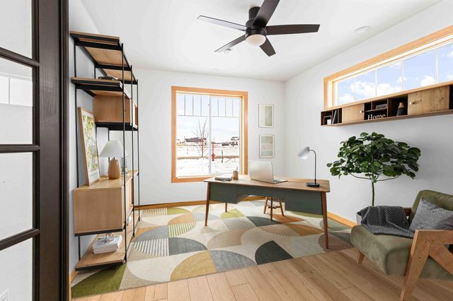 215 Emma Court, Mapleton, ND 58059