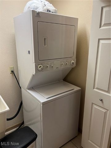 1860 Massachusetts Avenue 2, Poland, OH 44514