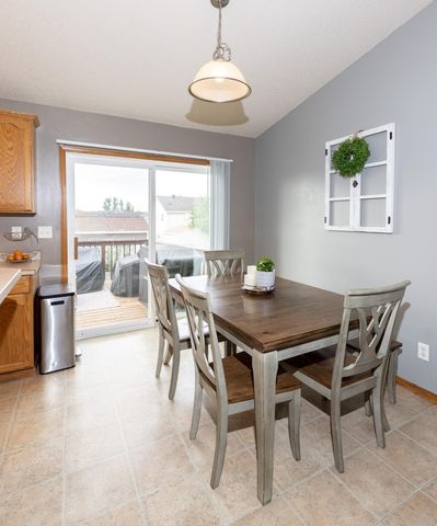 1017 Westport Parkway, West Fargo, ND 58078
