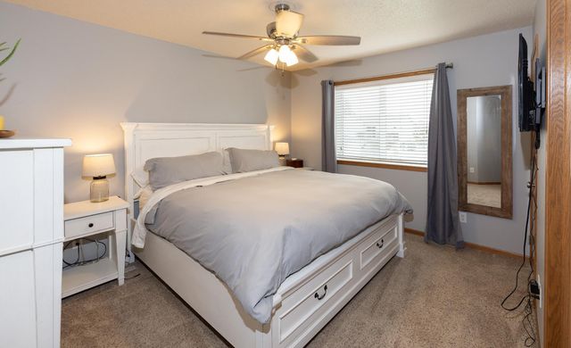 1017 Westport Parkway, West Fargo, ND 58078