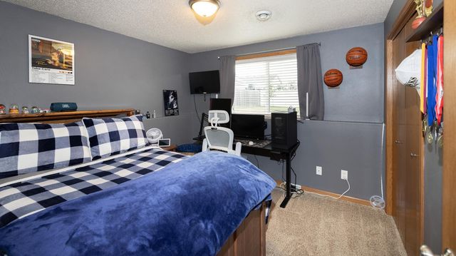 1017 Westport Parkway, West Fargo, ND 58078