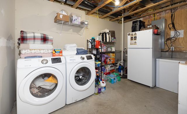 1017 Westport Parkway, West Fargo, ND 58078