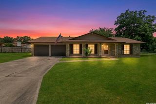 204 NORRIS DR W, Converse, TX 78109