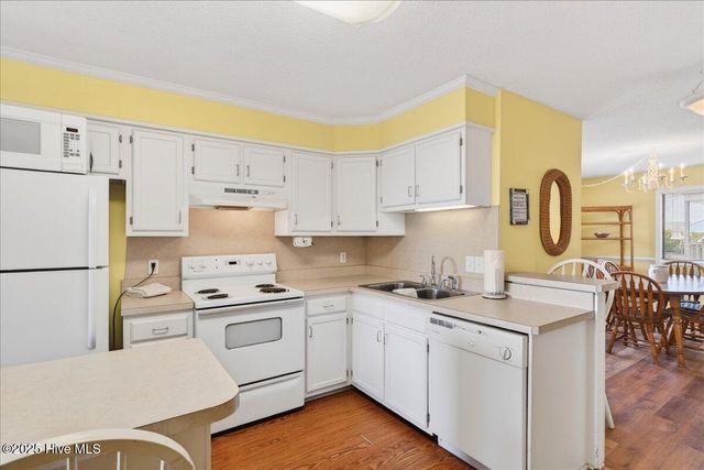 19 Ocean Isle West Boulevard F2, Shallotte, NC 28469