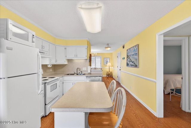 19 Ocean Isle West Boulevard F2, Shallotte, NC 28469