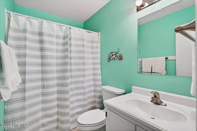 19 Ocean Isle West Boulevard F2, Shallotte, NC 28469