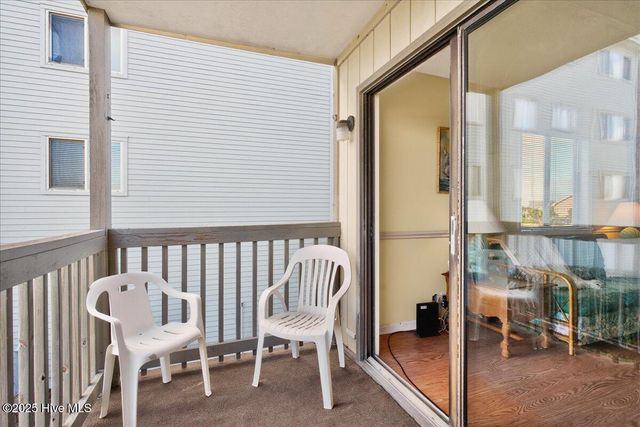 19 Ocean Isle West Boulevard F2, Shallotte, NC 28469