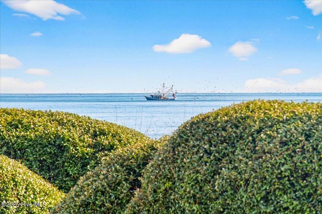 19 Ocean Isle West Boulevard F2, Shallotte, NC 28469