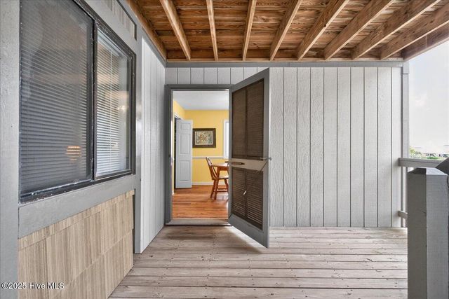 19 Ocean Isle West Boulevard F2, Shallotte, NC 28469